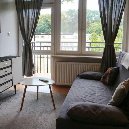 Old Town Garden Apartment Netflix Warsaw Luaran gambar