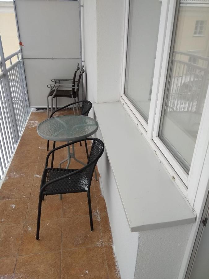 Old Town Garden Apartment Netflix Warsaw Luaran gambar